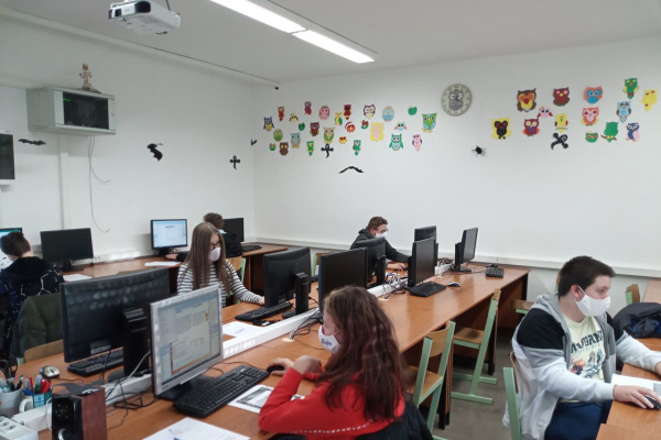 Informatika verseny a Trefortban