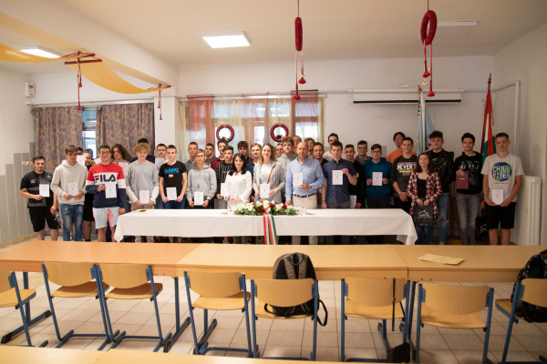 Szép eredmények a Hajnal Imre Matematika Tesztversenyen!